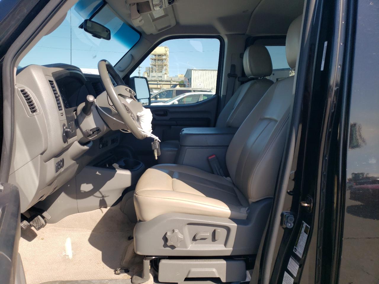 2018 Nissan Nv 3500 S VIN: 5BZAF0AA0JN850810 Lot: 54953605