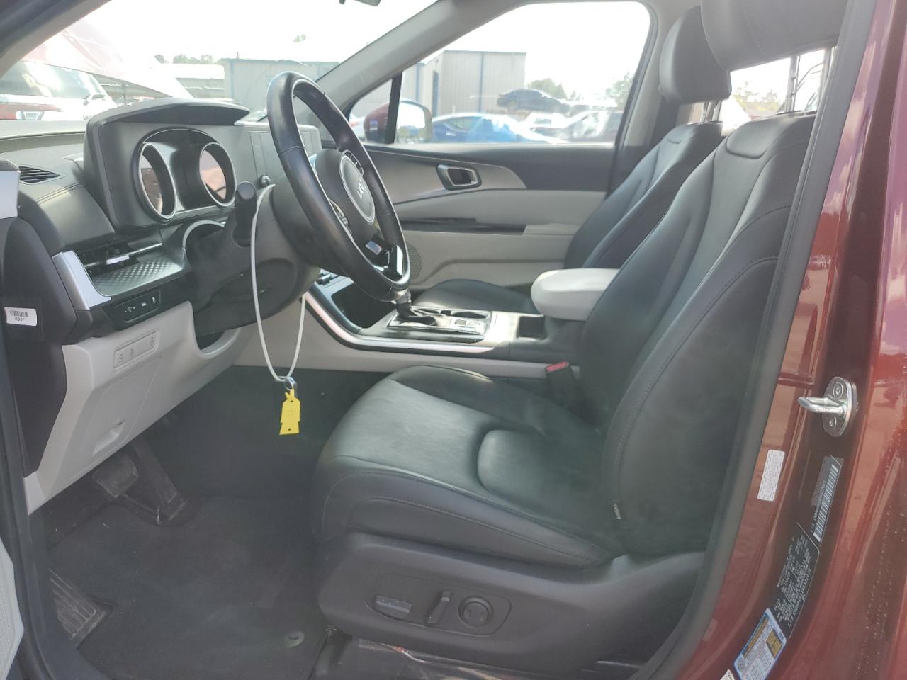 2024 Kia Carnival Lx VIN: KNDNB4H3XR6322029 Lot: 56733785