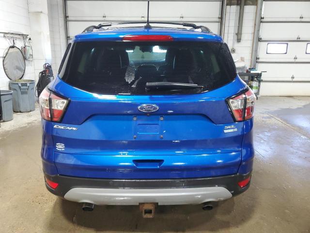  FORD ESCAPE 2018 Granatowy