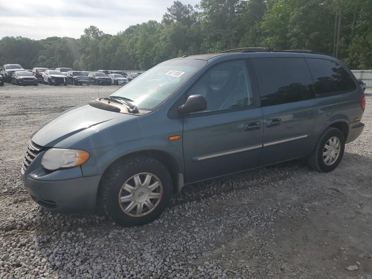 2007 Chrysler Town & Country Touring zu verkaufen in Ellenwood, GA - Front End