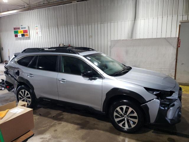  SUBARU OUTBACK 2024 Silver
