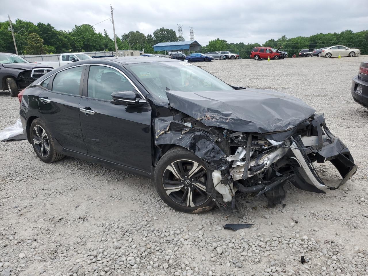 19XFC1F9XHE021261 HONDA CIVIC 2017