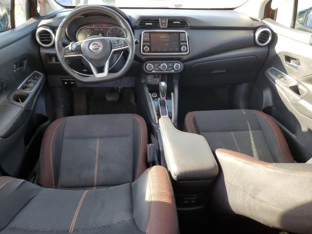  NISSAN VERSA 2021 Pomarańczowy