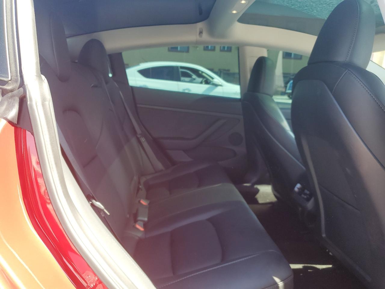 Фото: 5YJ3E1EA8PF571897 - 10