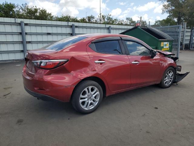  TOYOTA YARIS 2018 Бургунди