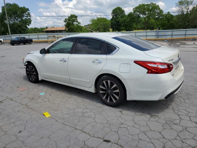 Sedans NISSAN ALTIMA 2016 Biały