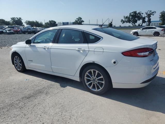 Седаны FORD FUSION 2017 Белый