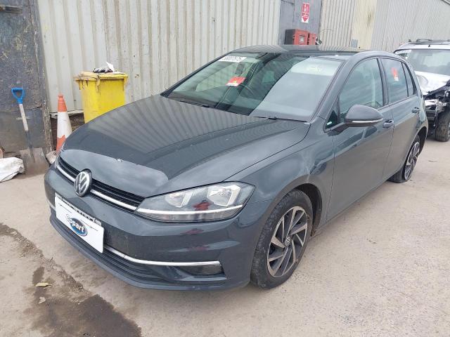 VOLKSWAGEN GOLF MATCH 2019