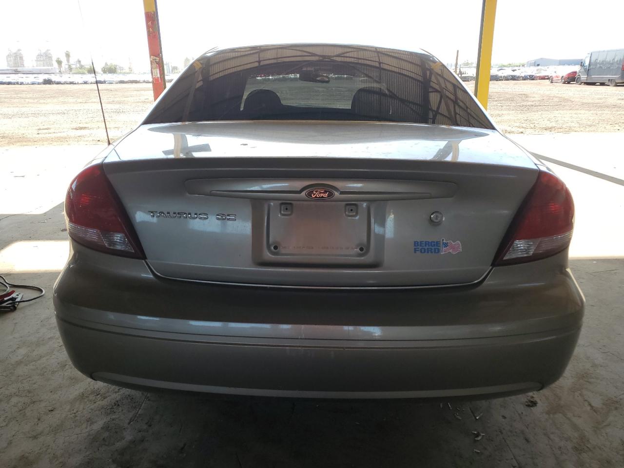 2007 Ford Taurus Se VIN: 1FAFP53UX7A119332 Lot: 57625215