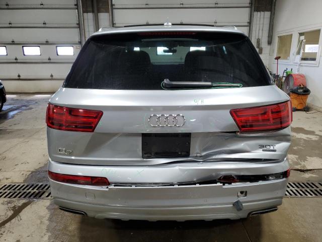  AUDI Q7 2018 Серебристый