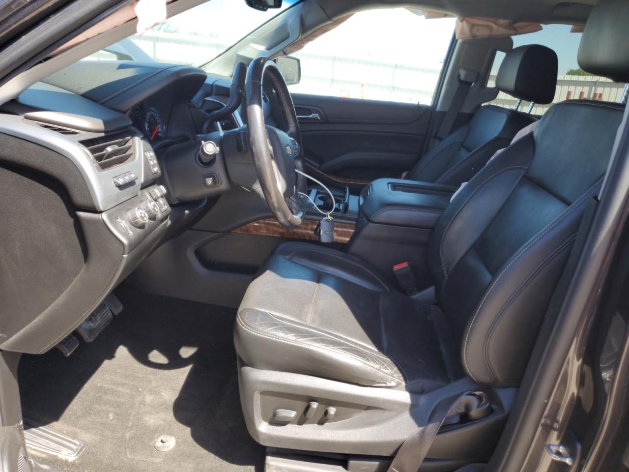 2018 Chevrolet Suburban K1500 Premier VIN: 1GNSKJKC5JR187207 Lot: 57348895
