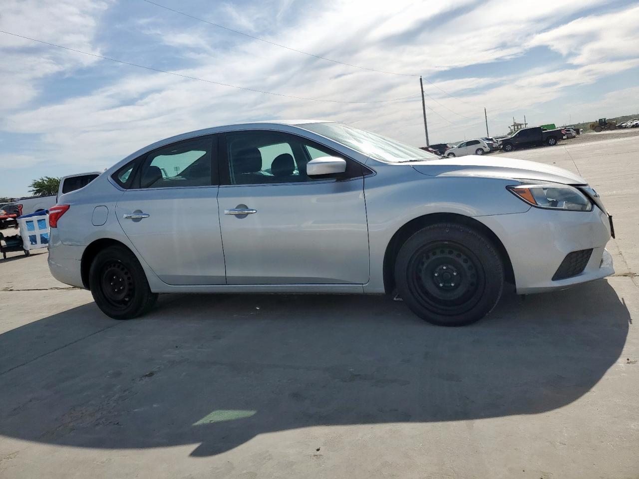 3N1AB7AP8JY252799 NISSAN SENTRA 2018