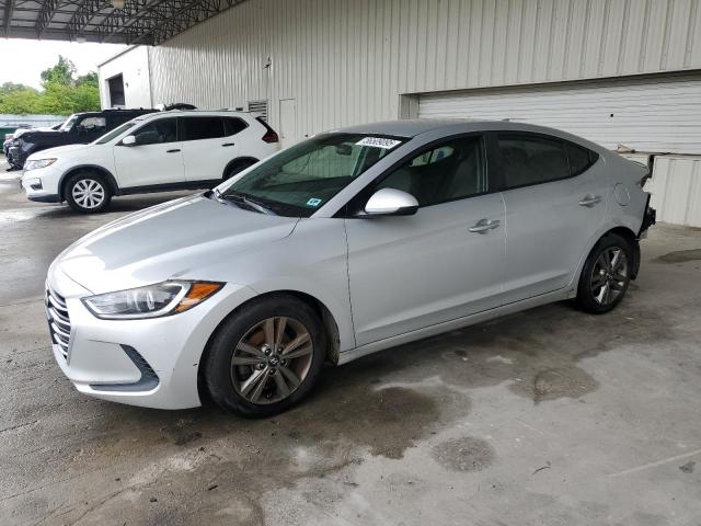  HYUNDAI ELANTRA 2018 Серебристый