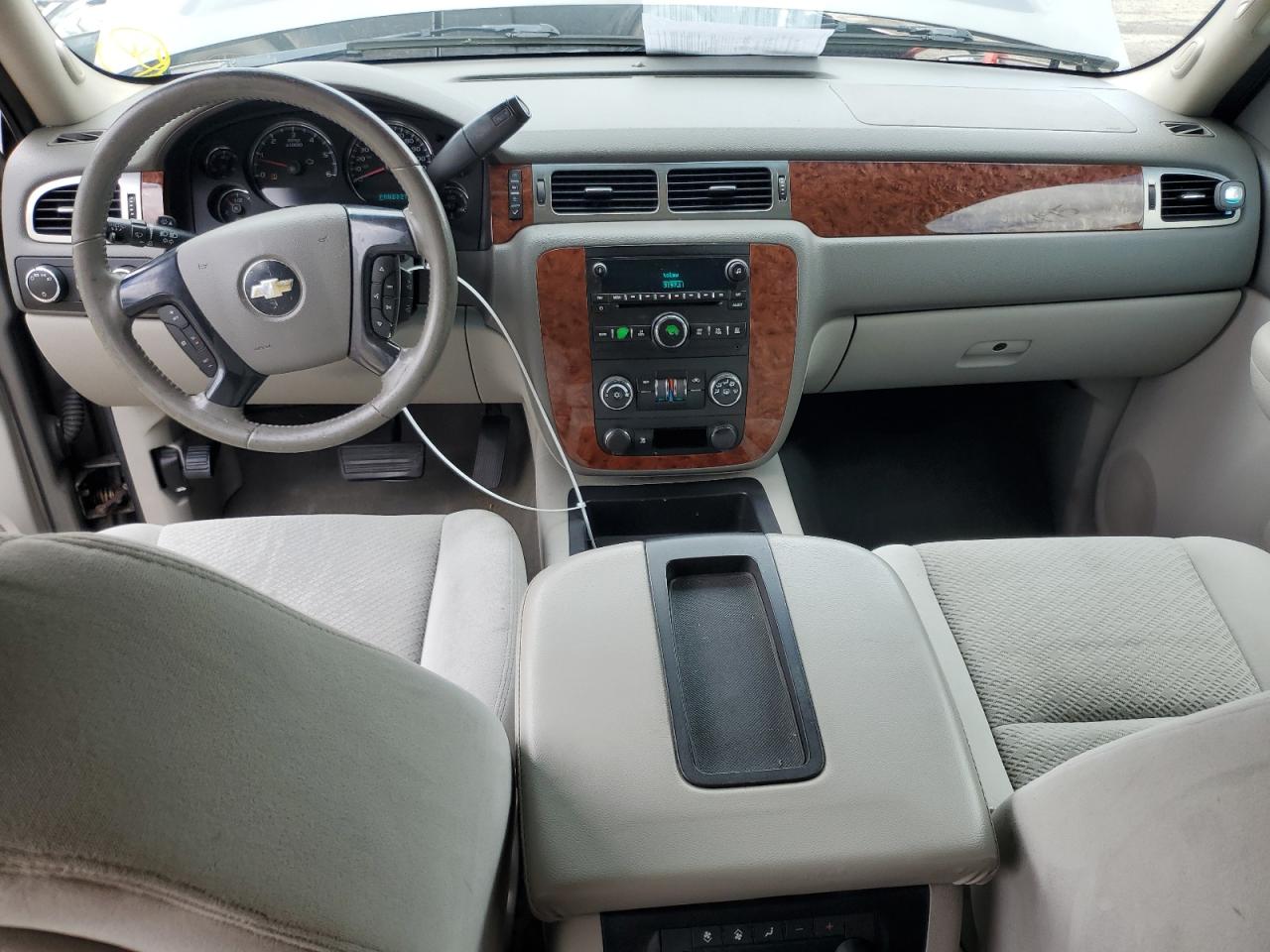 2007 Chevrolet Suburban K1500 VIN: 1GNFK16327J219226 Lot: 57670495