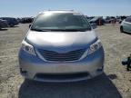 2017 Toyota Sienna Xle for Sale in Antelope, CA - Front End