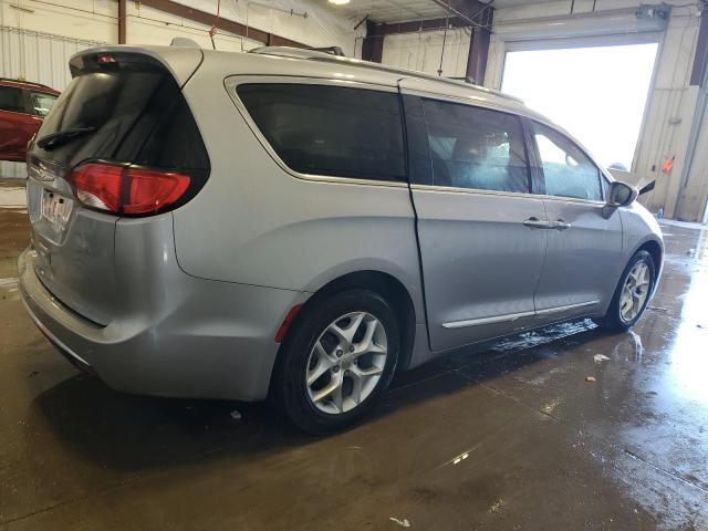  CHRYSLER PACIFICA 2019 Серебристый