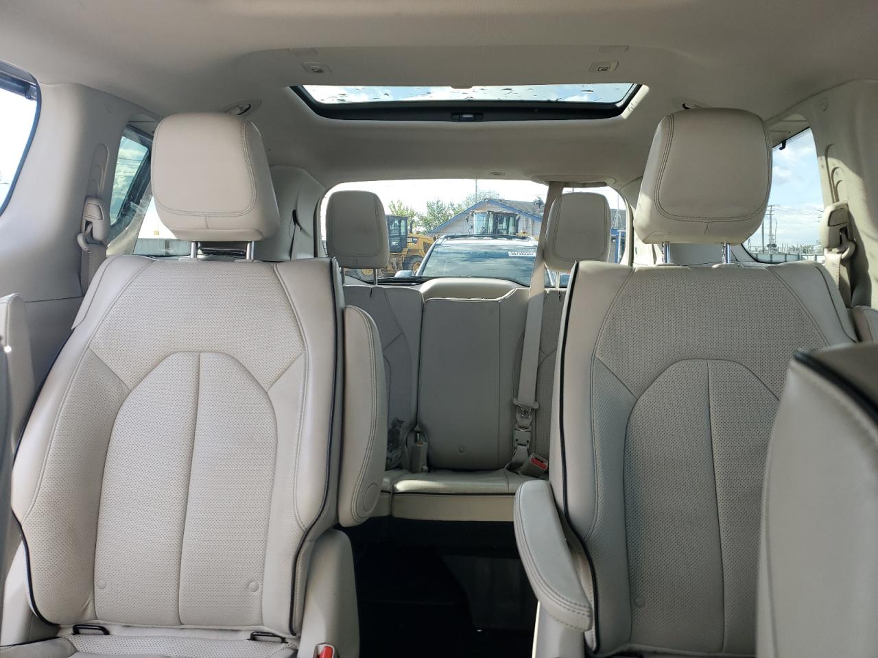 2018 Chrysler Pacifica Hybrid Limited VIN: 2C4RC1N78JR145174 Lot: 66339885