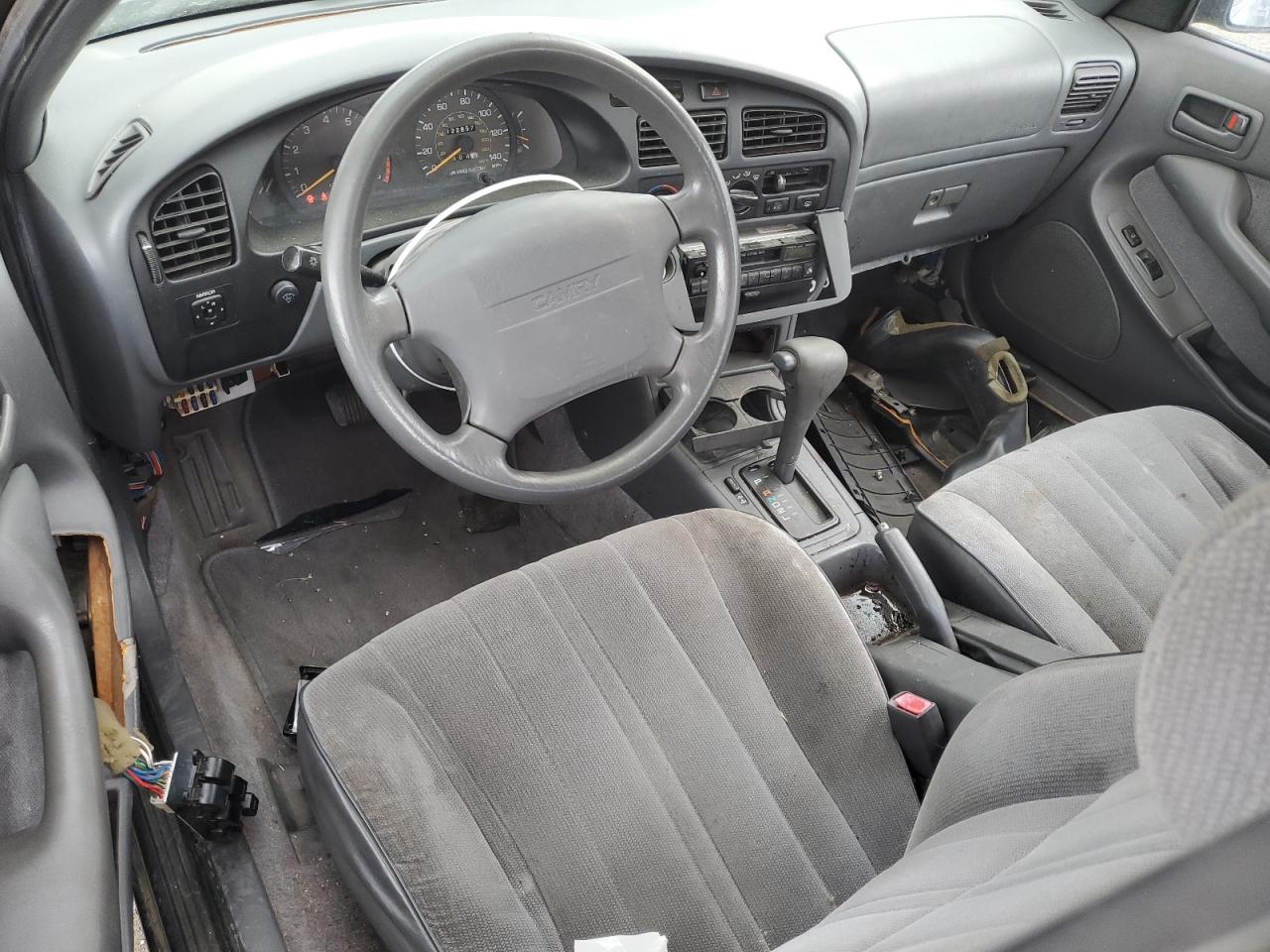 1996 Toyota Camry Dx VIN: JT2BG12K4T0378053 Lot: 56704305