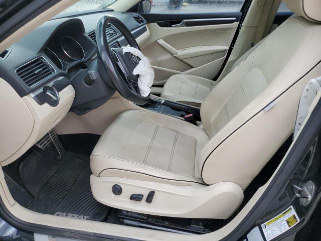  VOLKSWAGEN PASSAT 2017 Black