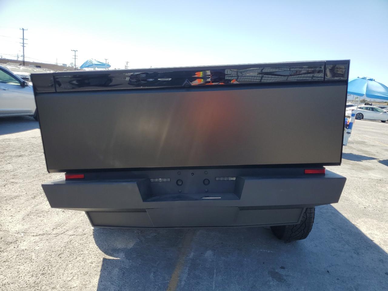 2025 Tesla Cybertruck VIN: 7G2CEHED2SA064256 Lot: 59230335