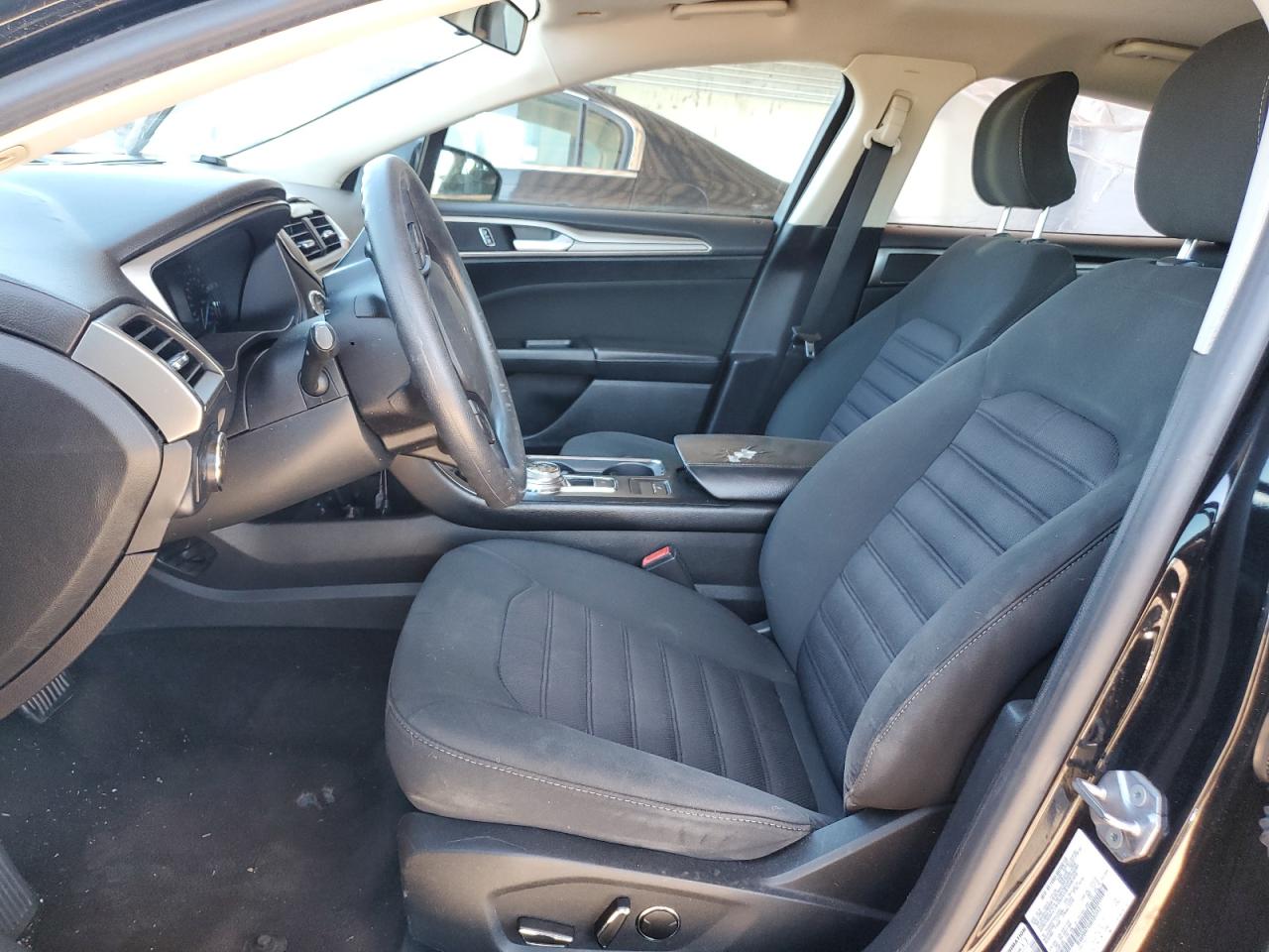 3FA6P0H75HR105593 FORD FUSION 2017