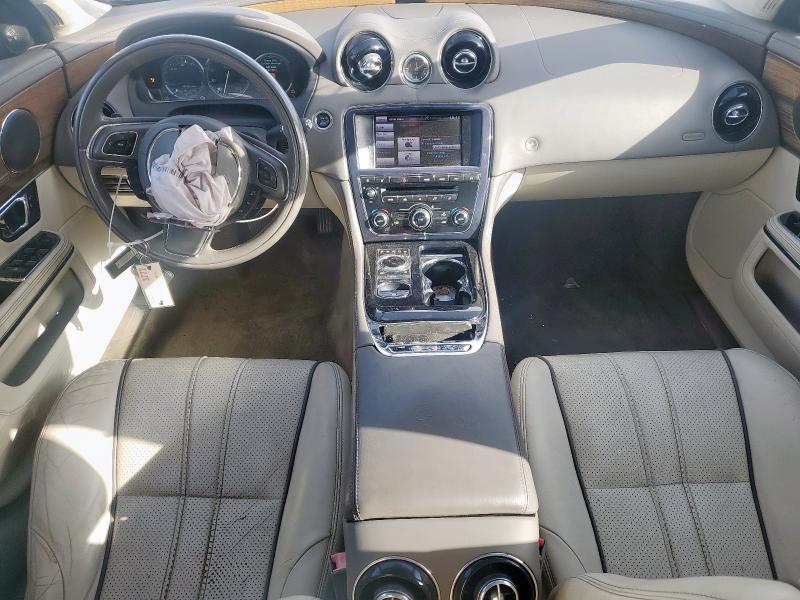 Sedans JAGUAR XJ 2014 White