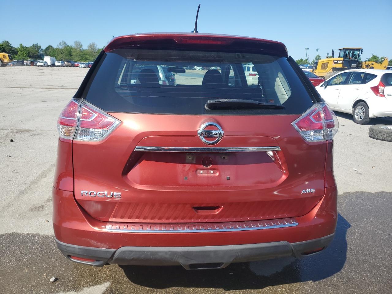 KNMAT2MV8GP717518 NISSAN ROGUE 2016