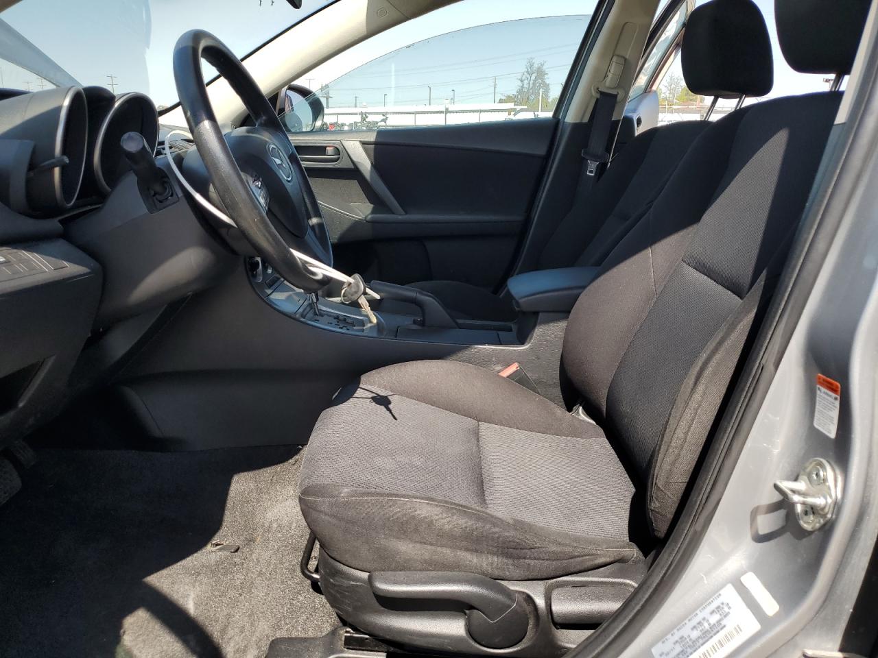 2011 Mazda 3 I VIN: JM1BL1UF3B1459864 Lot: 55500185