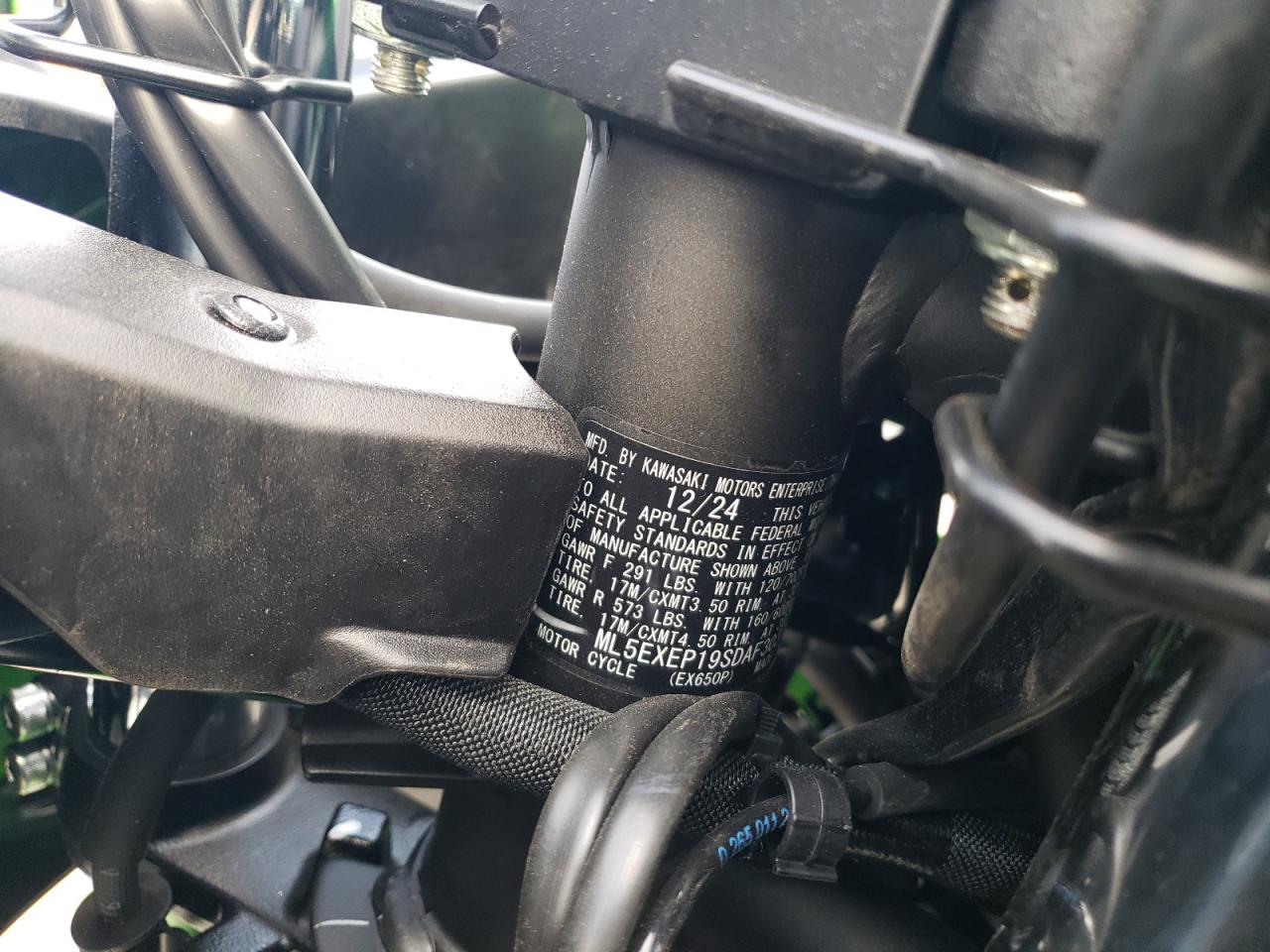 2025 Kawasaki Ex650 P VIN: ML5EXEP19SDAF3037 Lot: 55784335