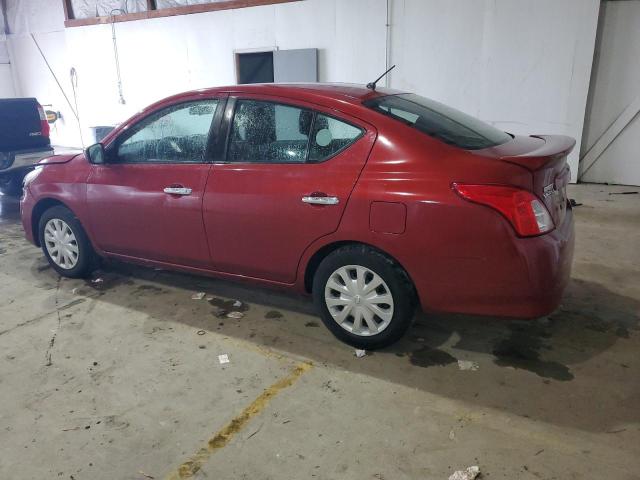  NISSAN VERSA 2017 Красный