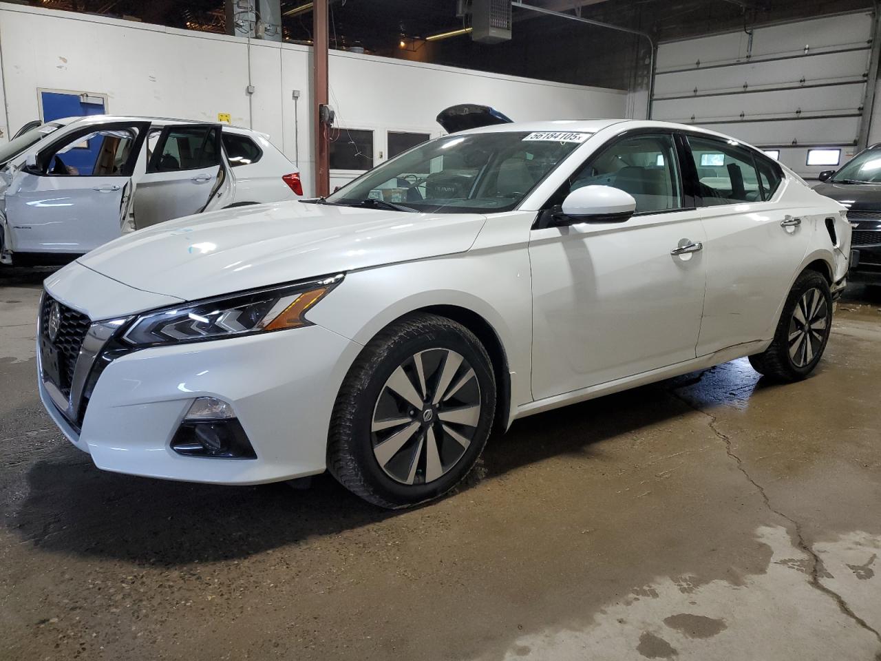 2019 Nissan Altima Sl for Sale in Blaine, MN - Side