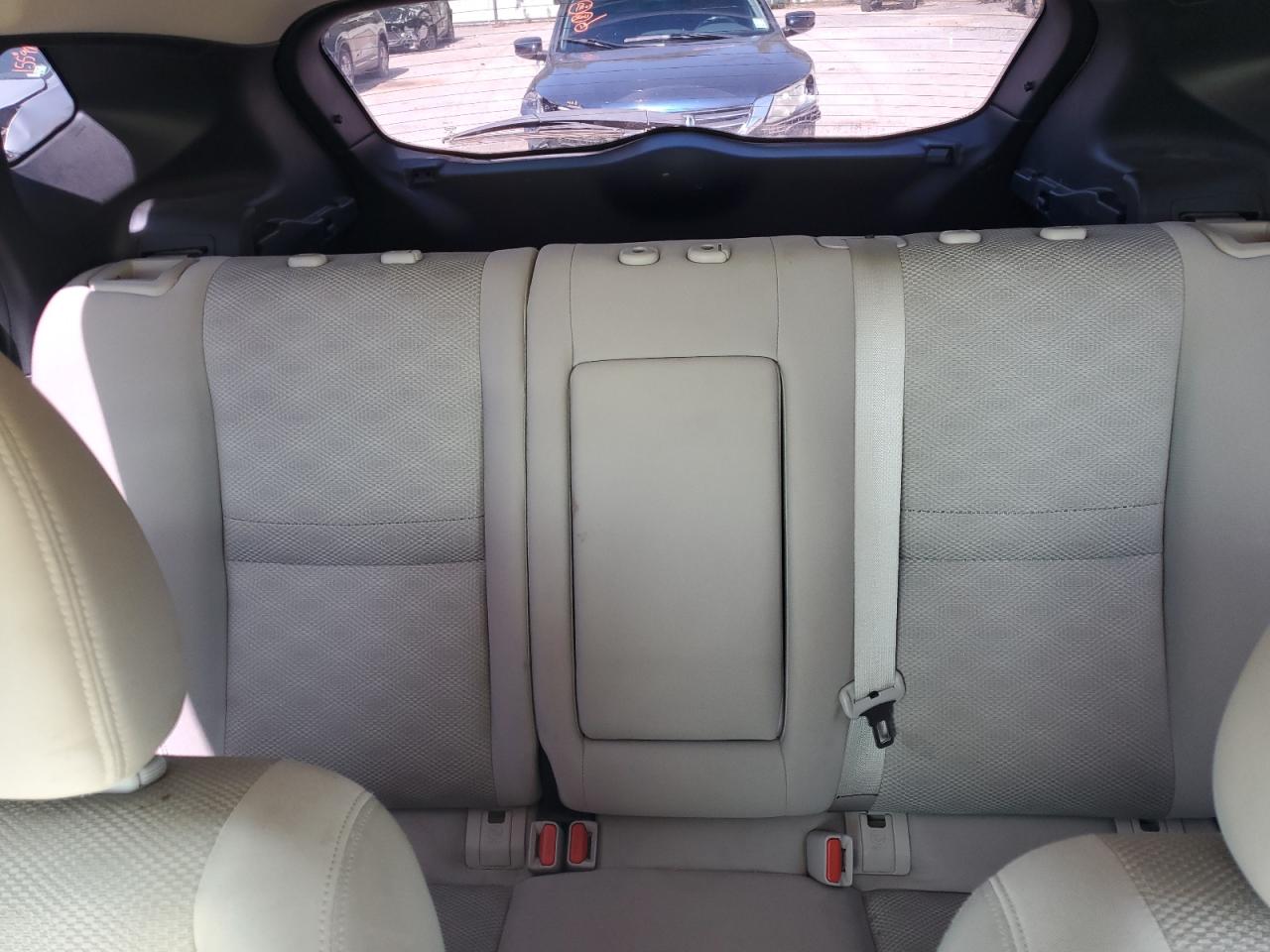 JN1BJ1CP0HW004064 NISSAN ROGUE 2017