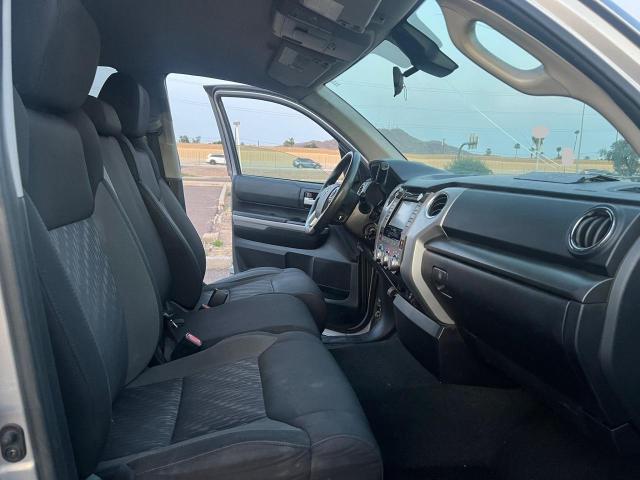  TOYOTA TUNDRA 2018 Silver