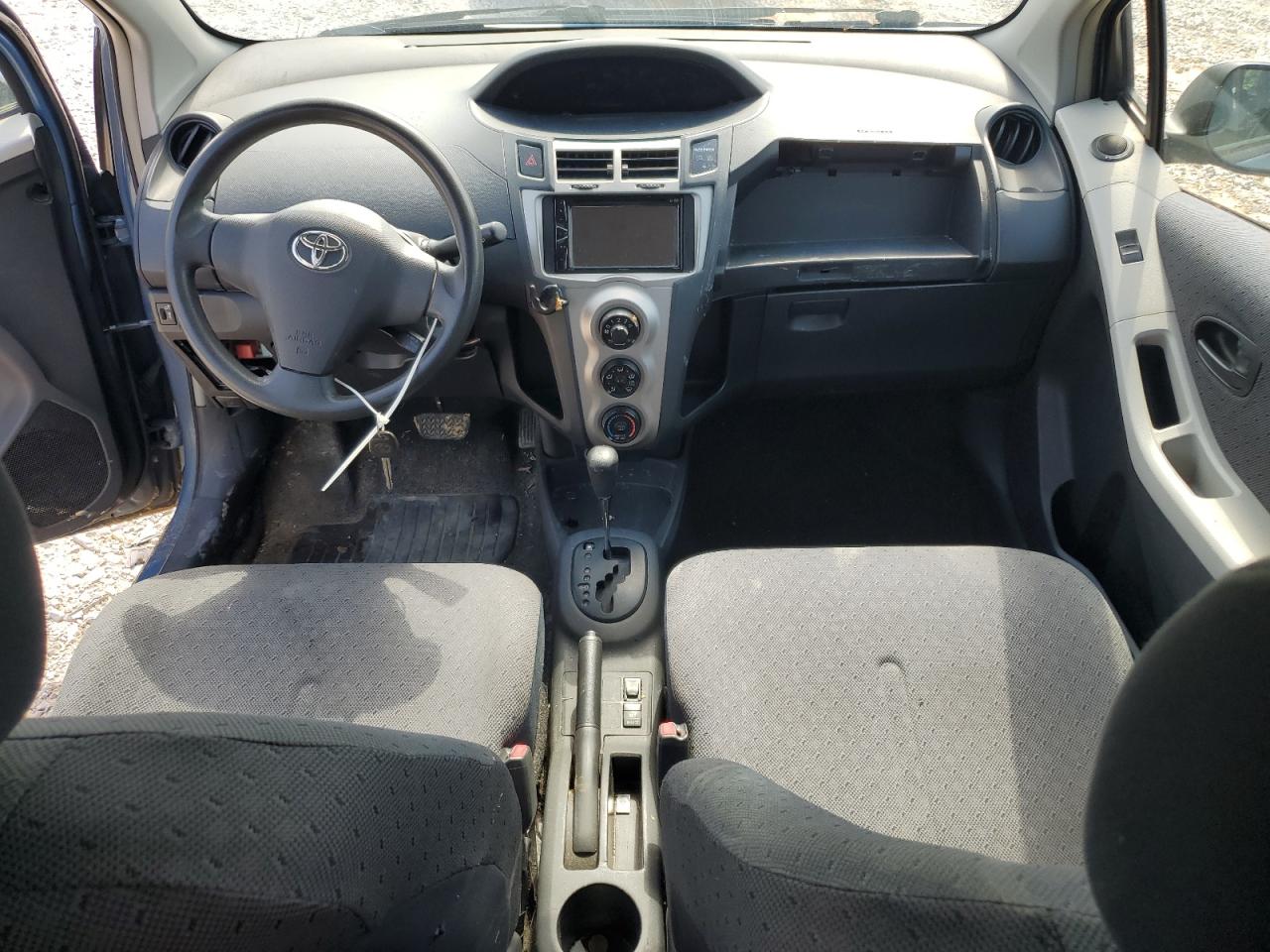 2009 Toyota Yaris VIN: JTDKT903395235779 Lot: 56683745