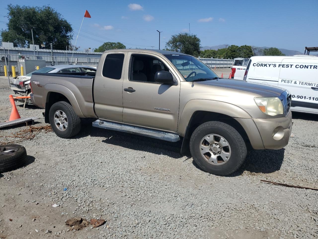 2005 Toyota Tacoma Prerunner Access Cab VIN: 5TETU62N55Z008390 Lot: 56632095