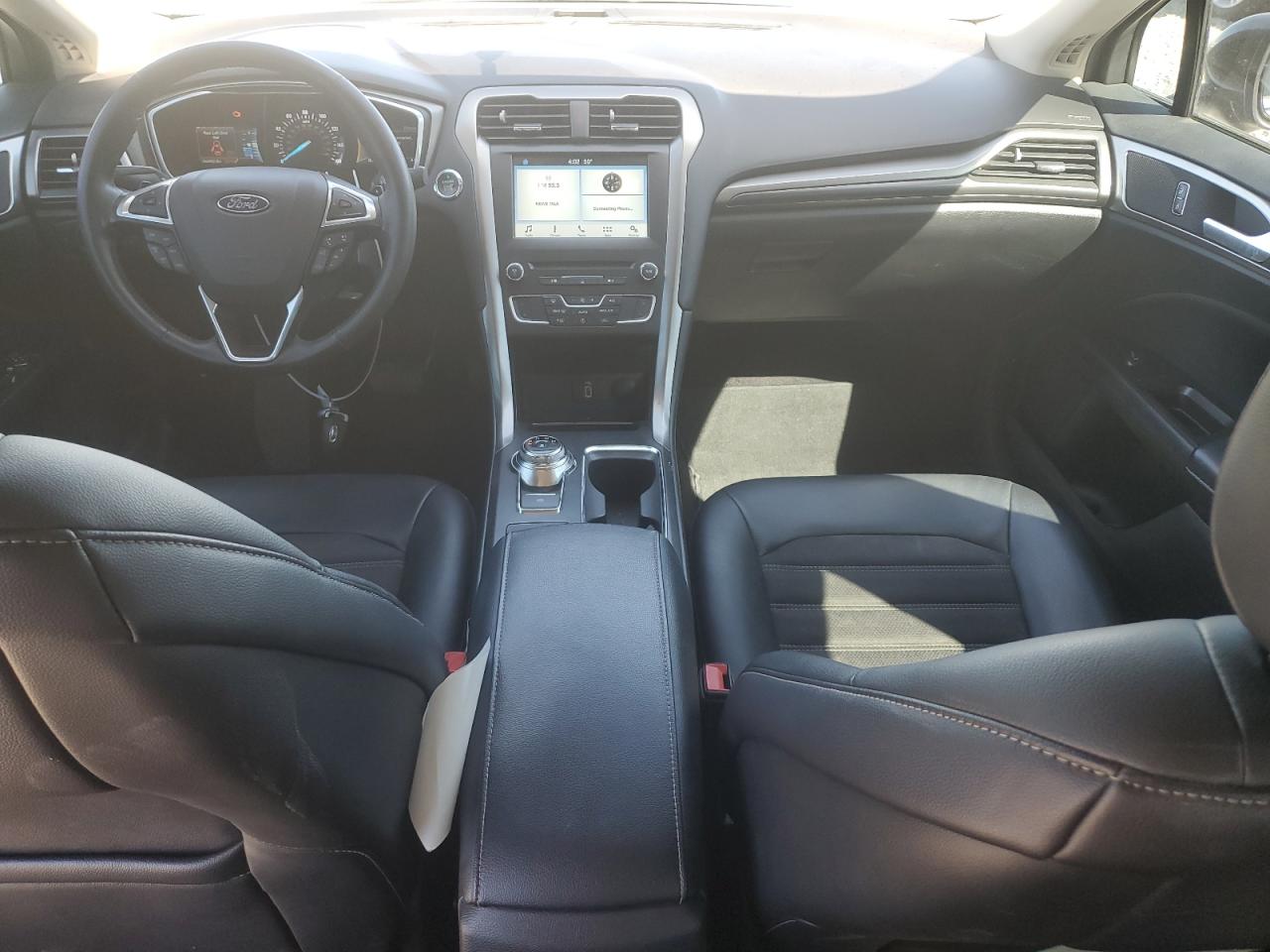 3FA6P0H94HR142409 FORD FUSION 2017