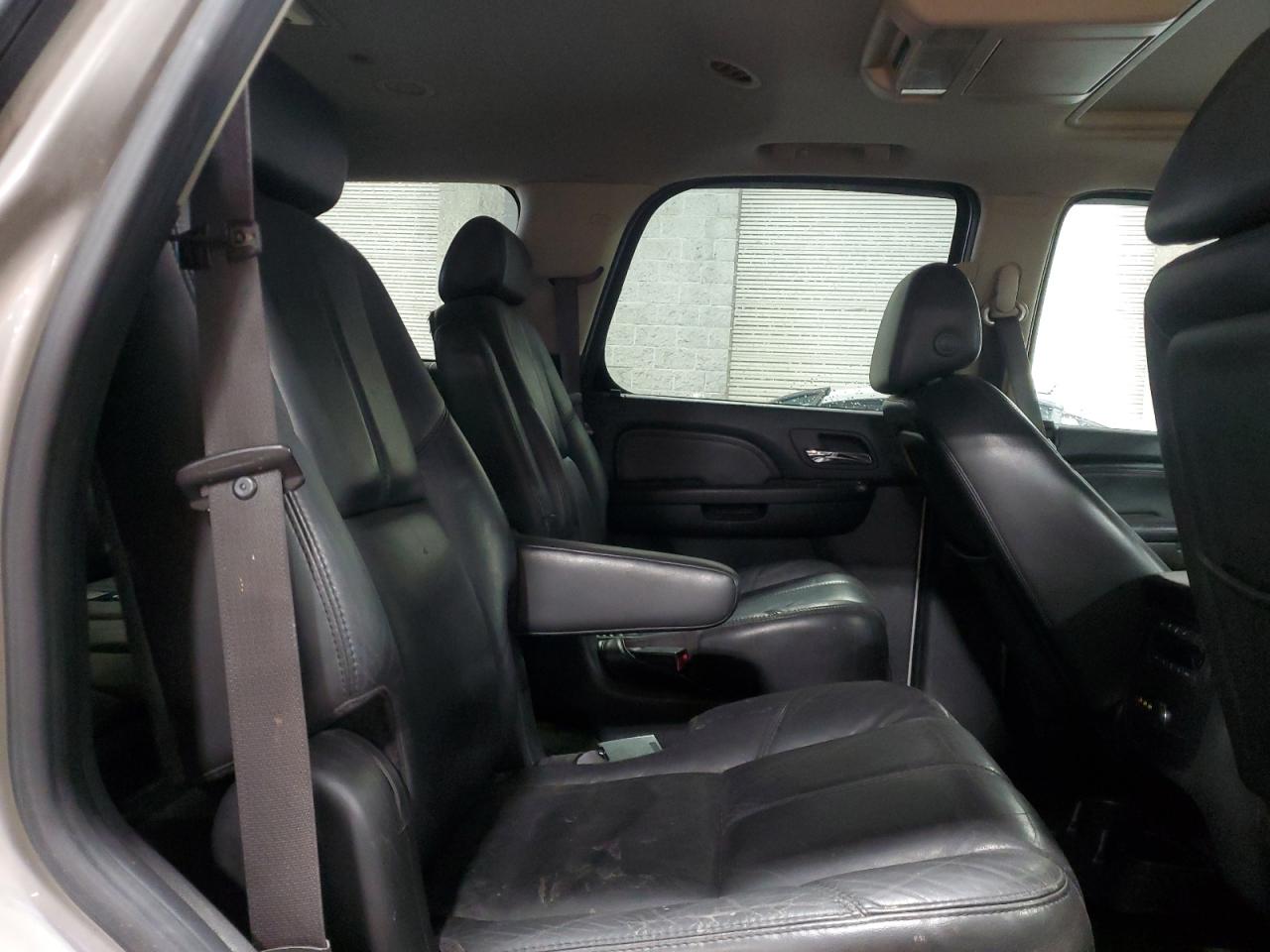 2007 GMC Yukon Denali VIN: 1GKFK638X7J151025 Lot: 57663755