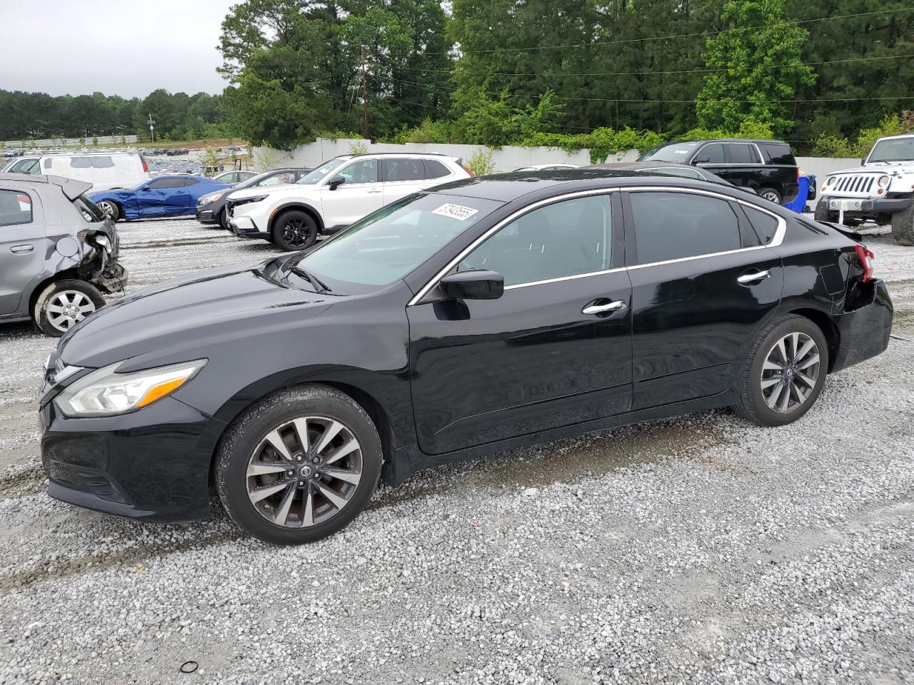 2016 Nissan Altima 2.5 for Sale in Fairburn, GA - Rear End