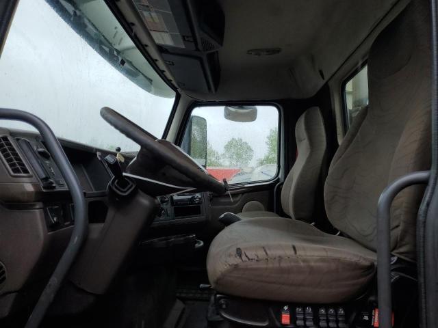 2014 VOLVO VNL SEMI TRUCK