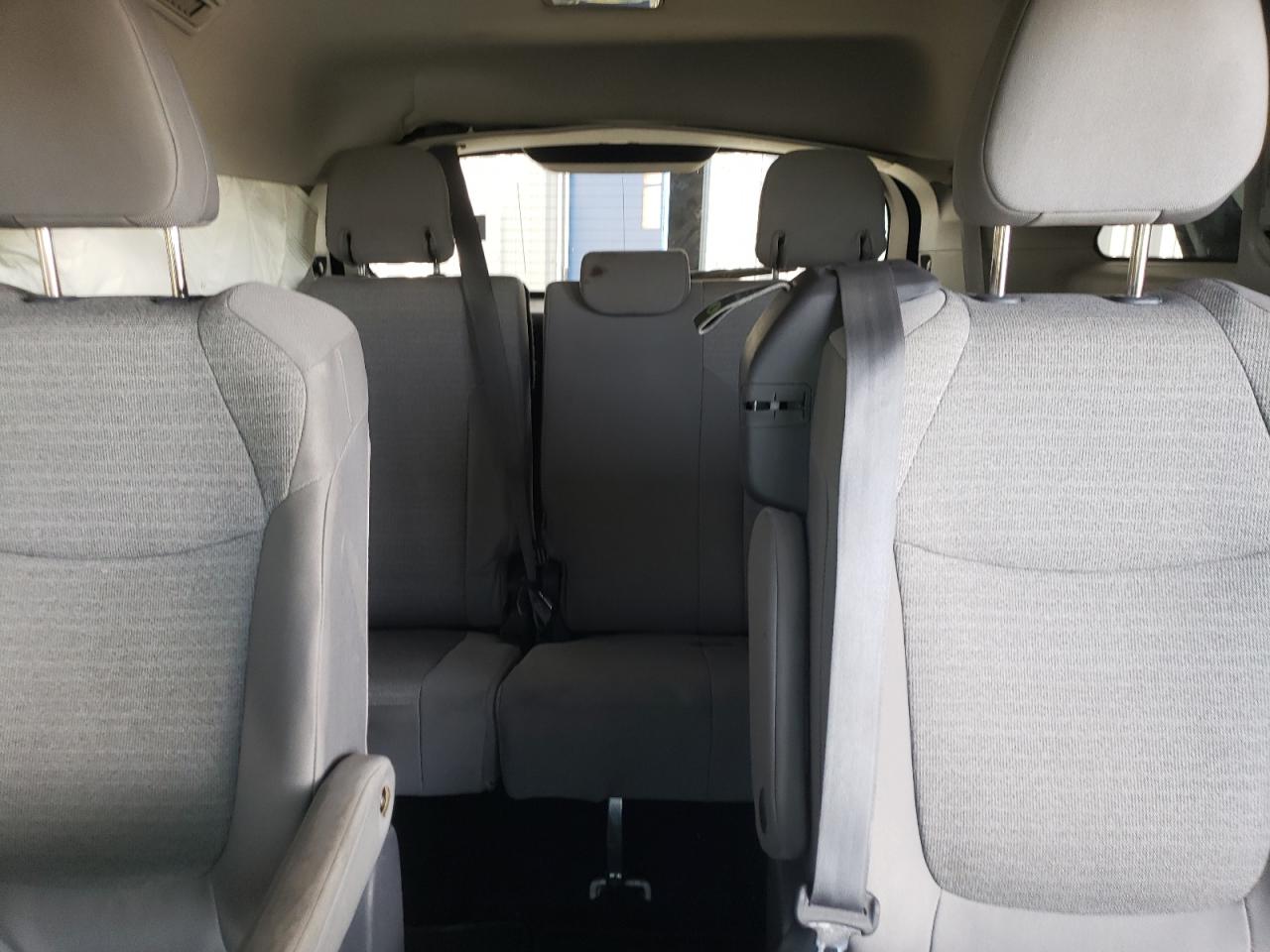 2021 Toyota Sienna Le VIN: 5TDKRKEC2MS022744 Lot: 57274815