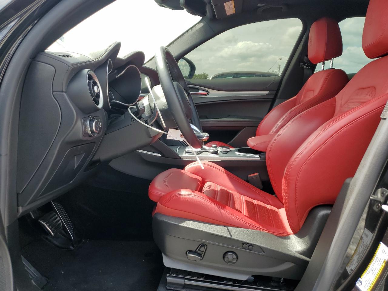 2022 Alfa Romeo Stelvio Ti VIN: ZASPAKBN2N7D24671 Lot: 55690935