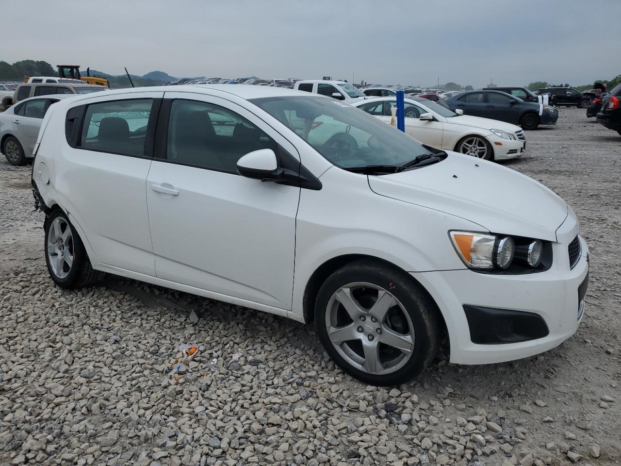 1G1JA6SH3G4172574 CHEVROLET SONIC 2016