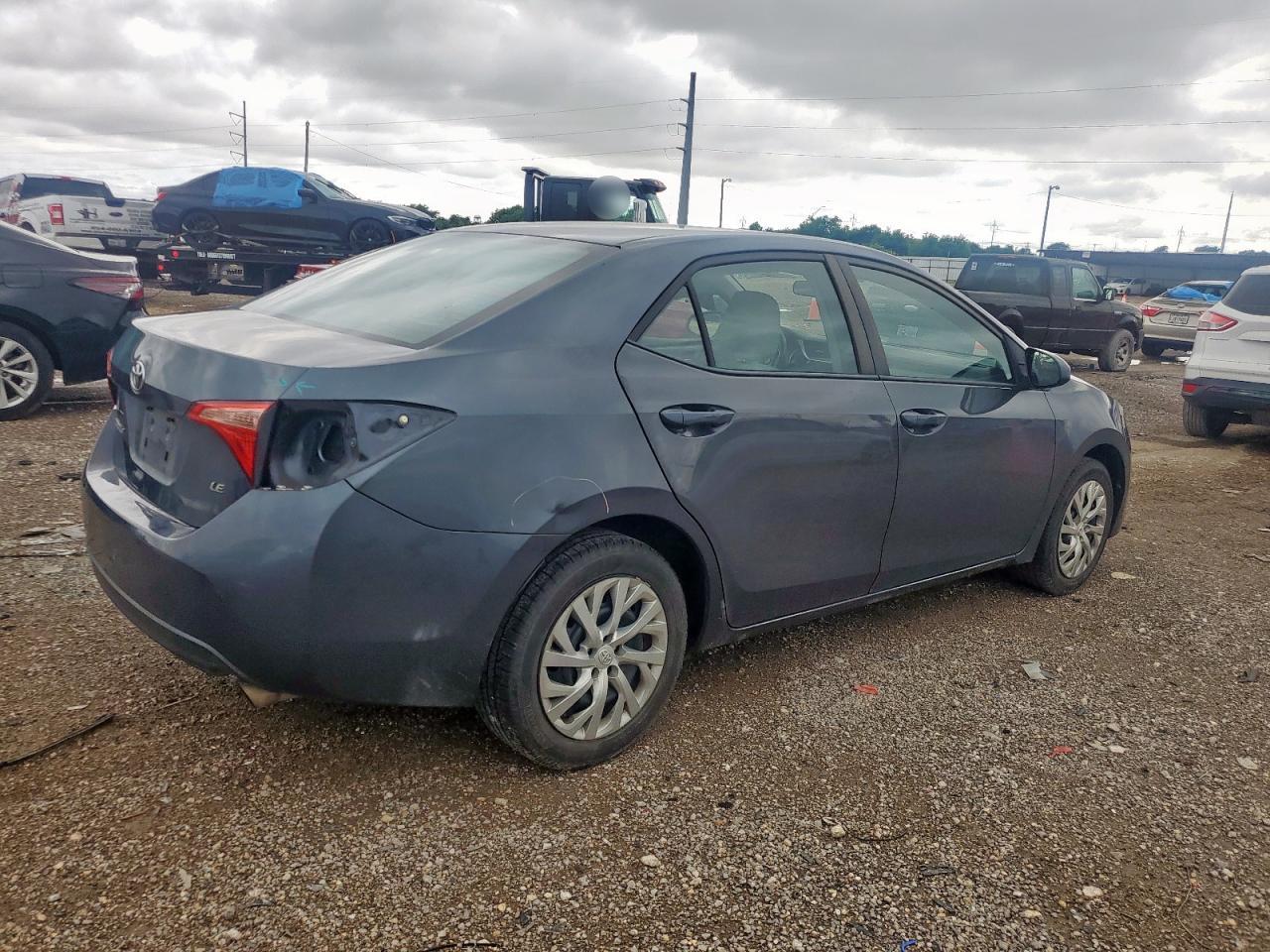 5YFBURHE1JP839017 TOYOTA COROLLA 2018