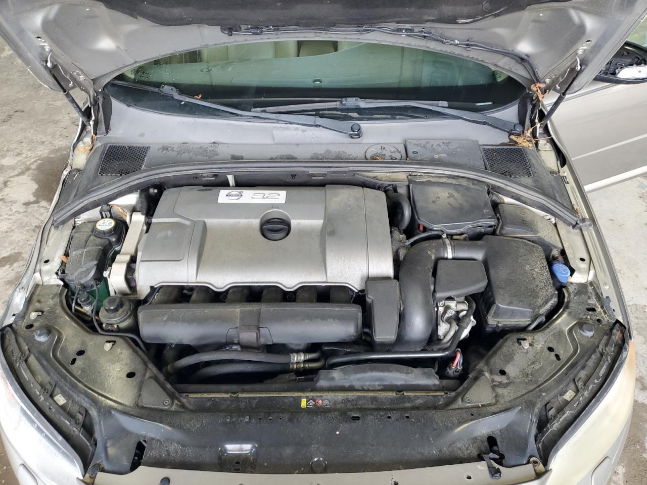 2008 Volvo V70 3.2 VIN: YV1BW982181003460 Lot: 56872575