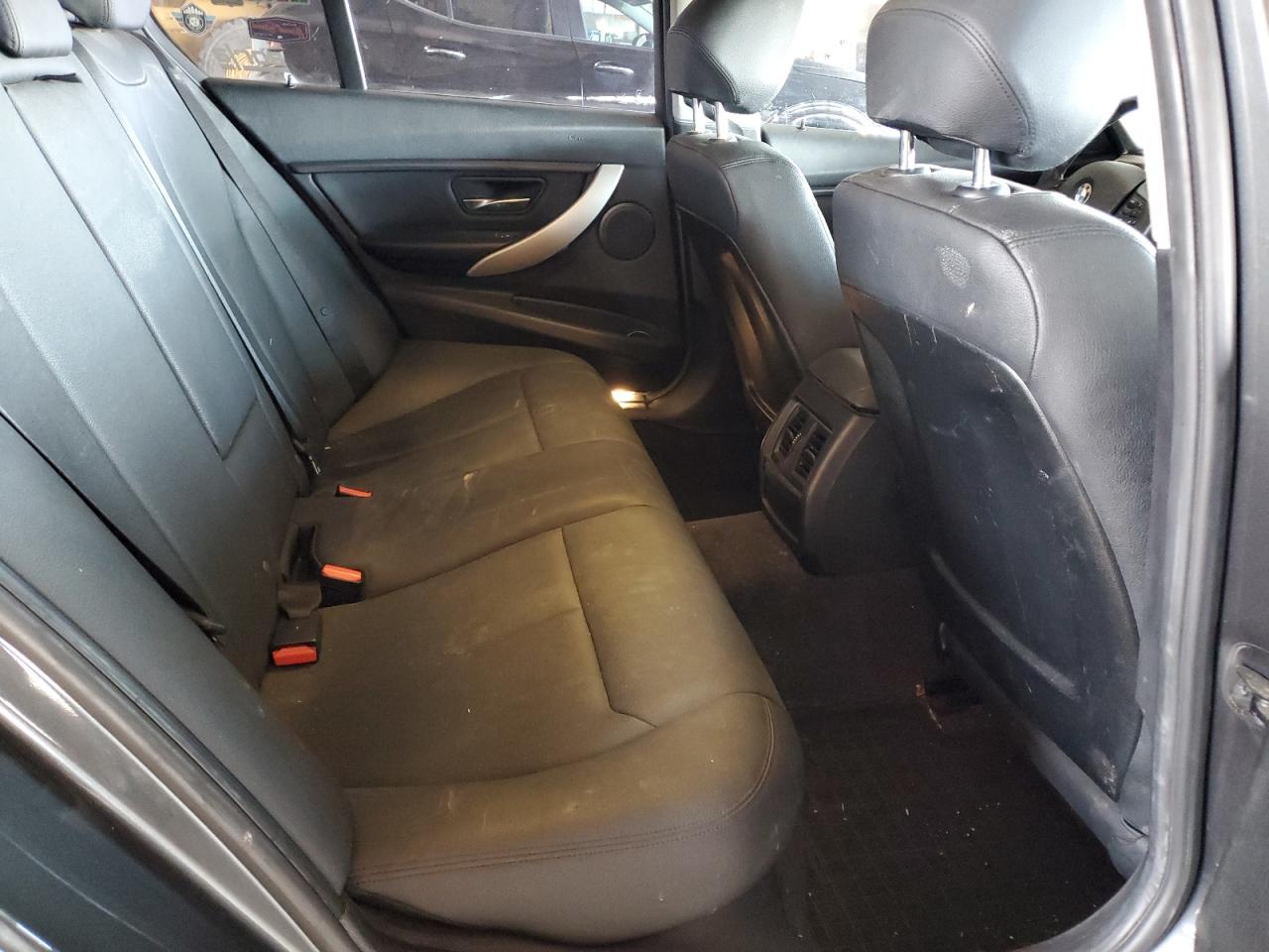 2016 BMW 320 I VIN: WBA8E1G52GNU10465 Lot: 56746935