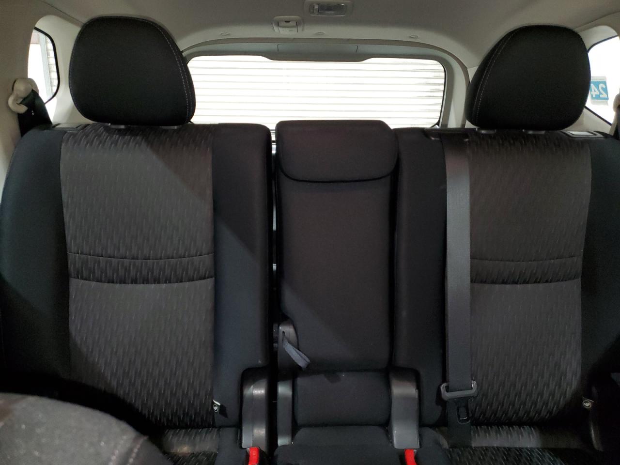 JN8AT2MV1HW268730 NISSAN ROGUE 2017