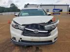 2015 Toyota Highlander Le for Sale in Longview, TX - Front End