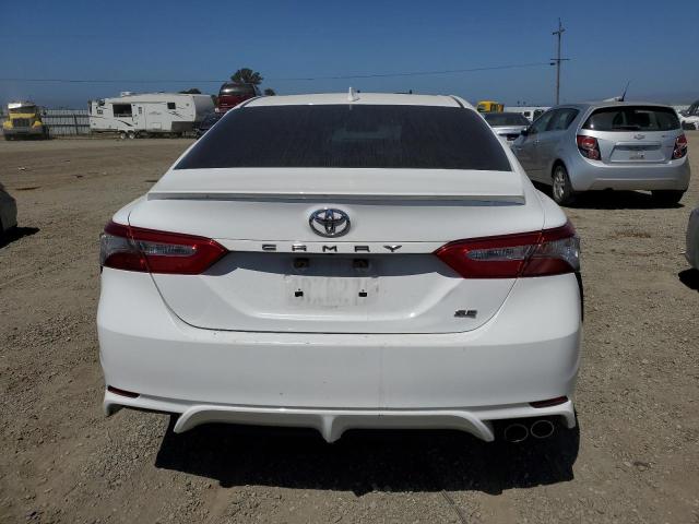  TOYOTA CAMRY 2019 Белый
