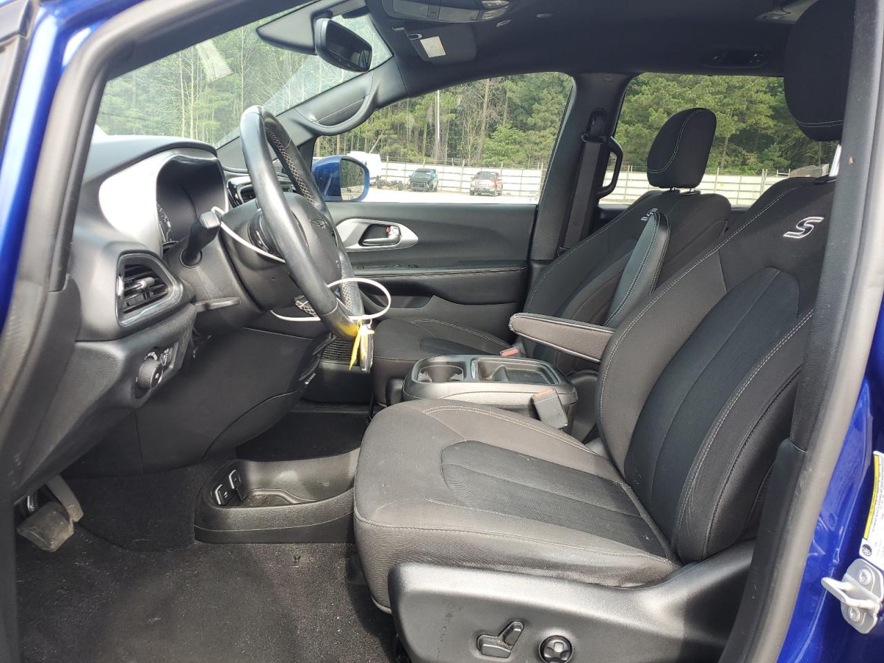 2019 Chrysler Pacifica Touring Plus VIN: 2C4RC1FG5KR732819 Lot: 57215975