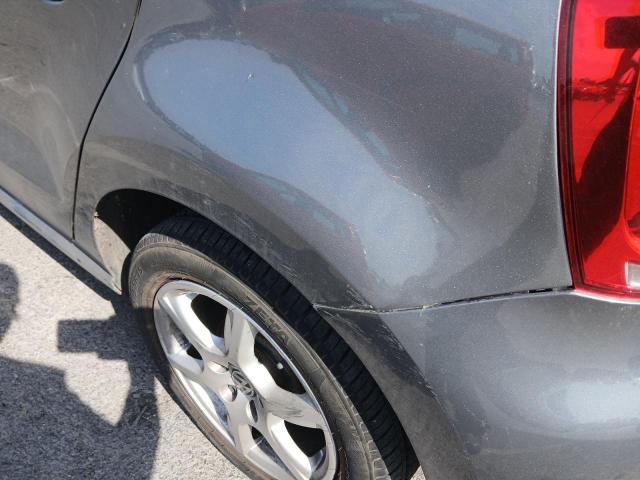 2011 VOLKSWAGEN POLO MODA